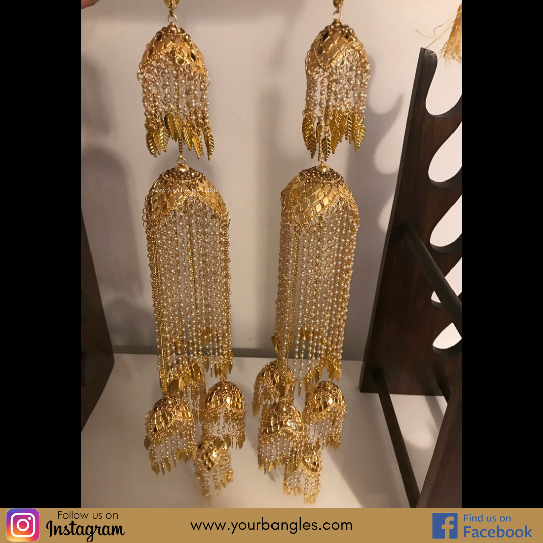 ESHA Golden Jhoomer Kaleere