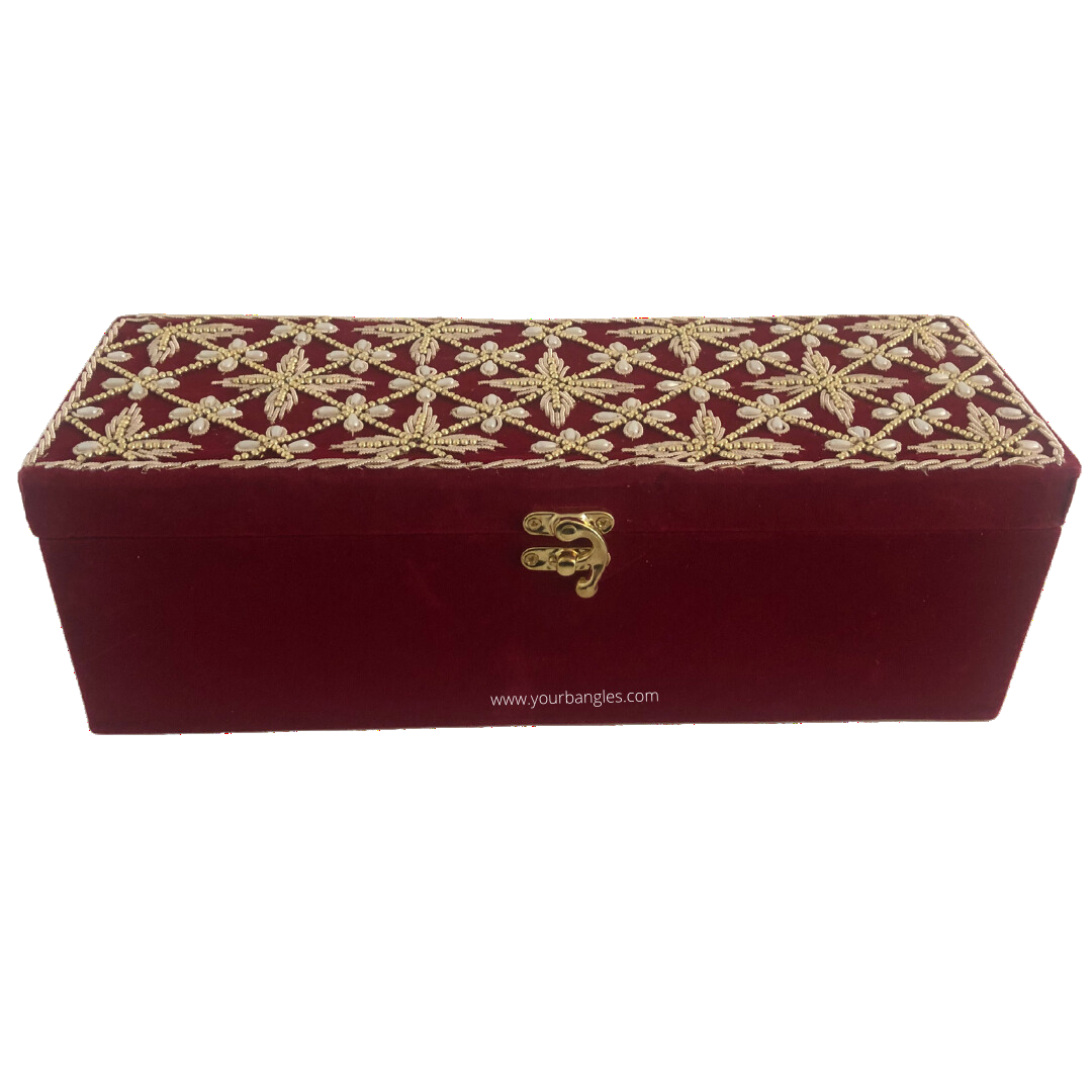 Tanishq box store